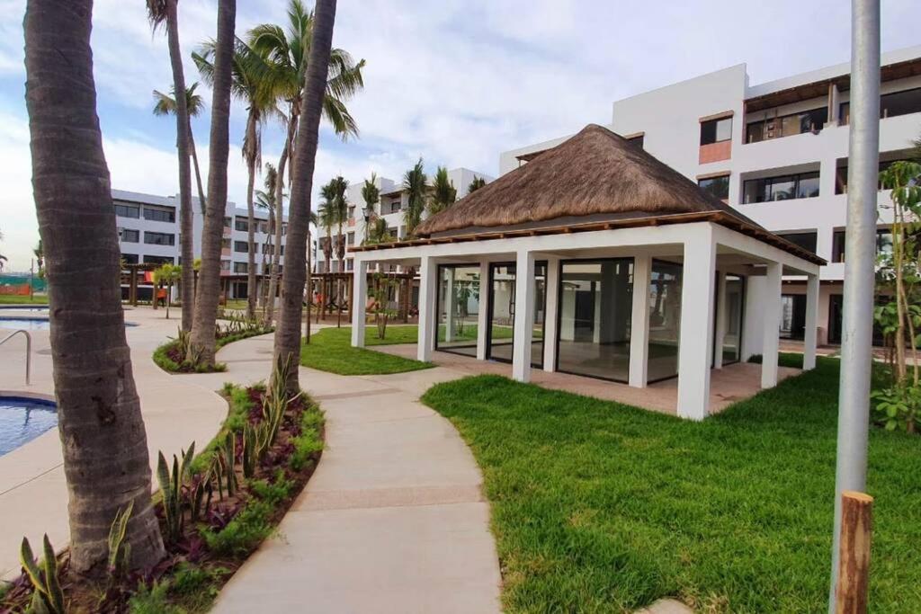 Acogedor Departamento Cerca De La Playa!